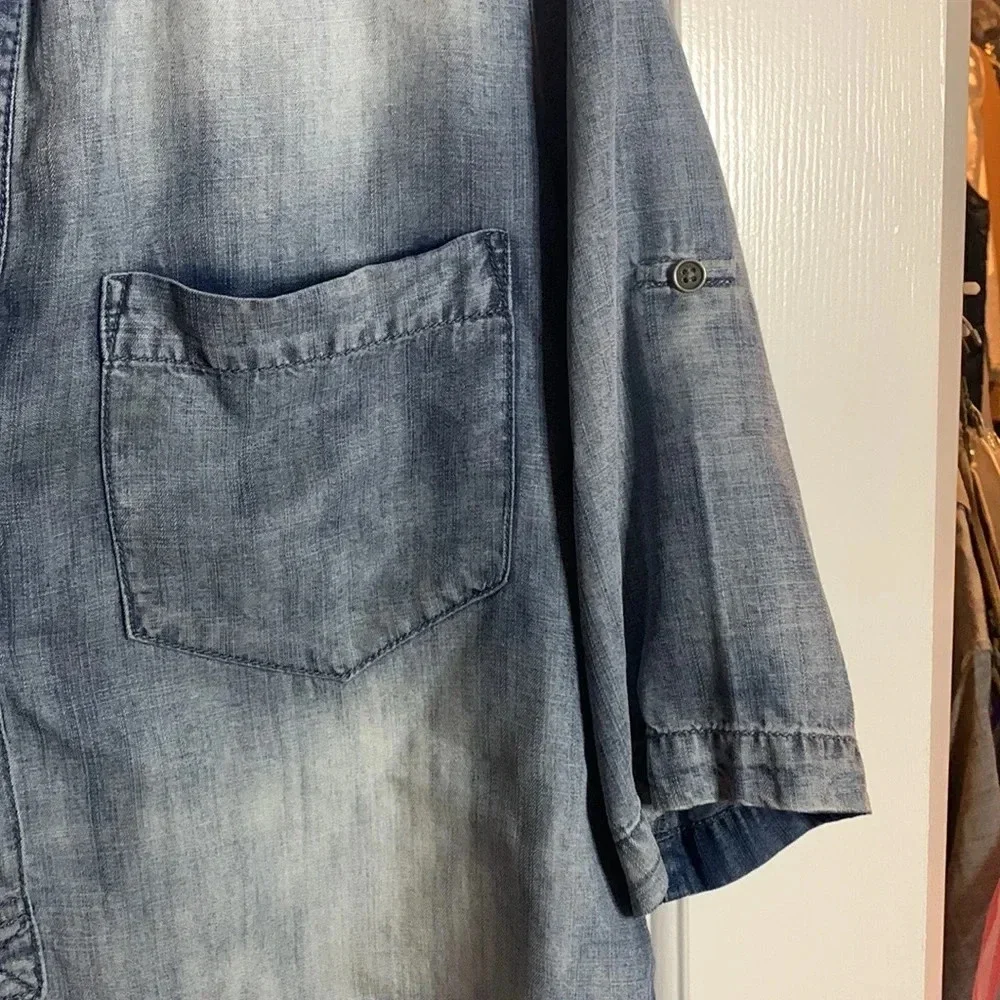 EUC BELLA DAHL womens blue sz large pullover denim shirt - Picture 4 of 12